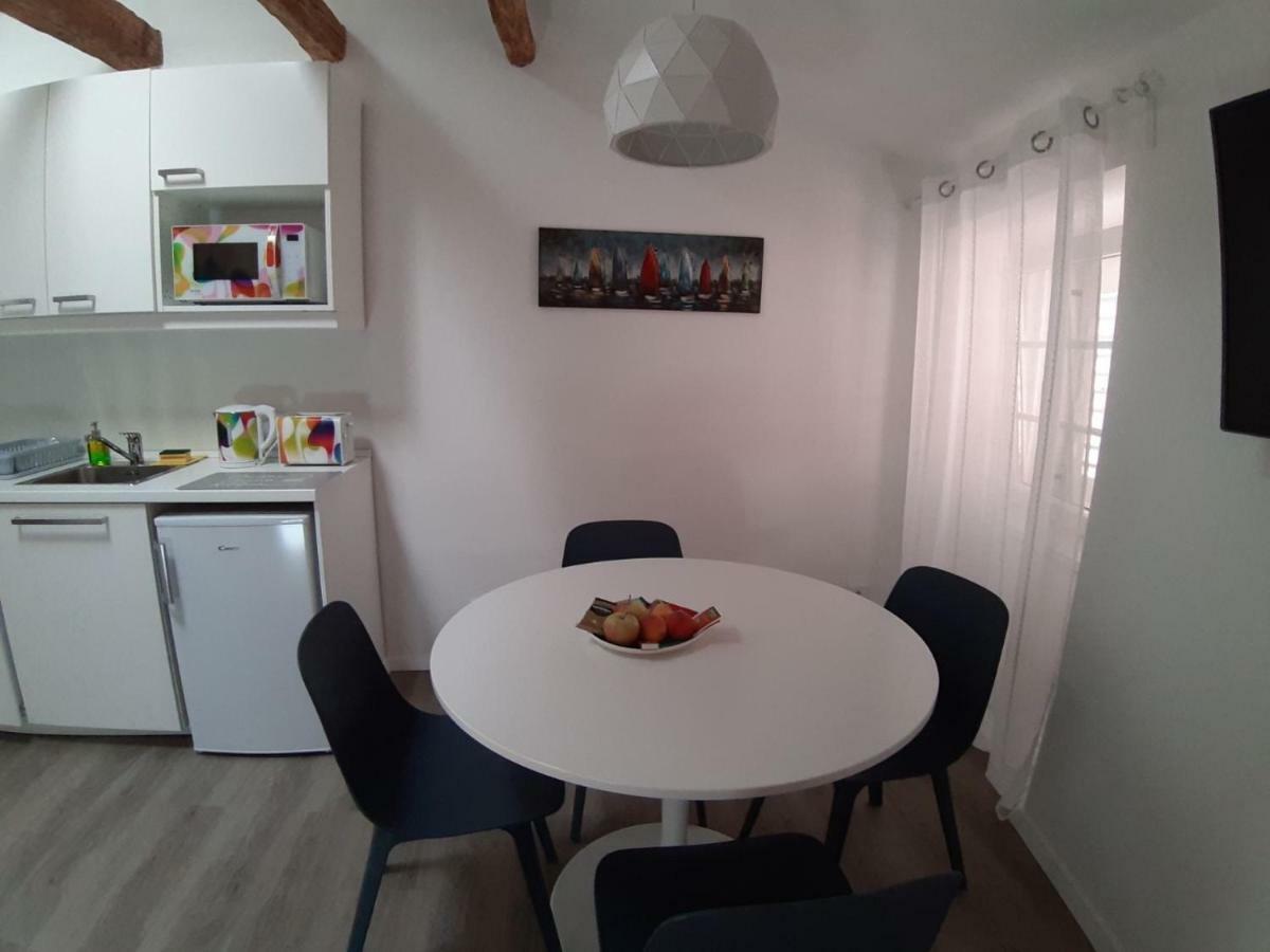 Sea Apartment Carera โรวีน ห้อง รูปภาพ
